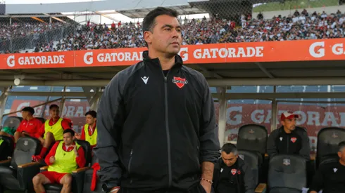 DT de Ñublense elogia a Colo Colo y destaca su principal virtud tras goleada.