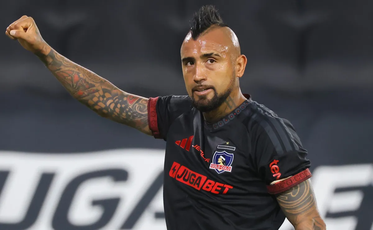 Arturo Vidal rompe el silencio tras ser involucrado en millonario robo