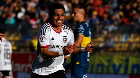 Jordhy Thompson aplaude las oportunidades a los canteranos de Colo Colo y les entrega un consejo