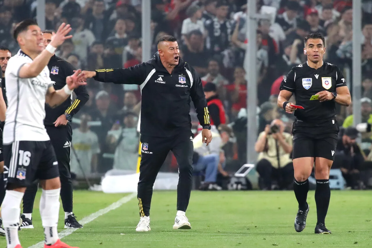 José Cabero será nuevamente el juez de un Colo Colo vs Católica.Imagen: Jonnathan Oyarzun/Photosport