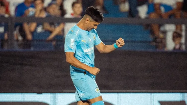 Salomón Rodríguez piensa en su futuro en Colo Colo: puede haber novedades a mitad de año.