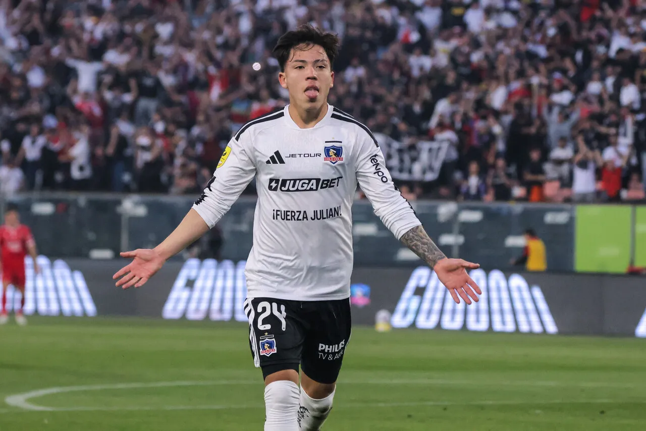 Leandro Hernández entrenó en el equipo titular de Colo Colo.Imagen: Luis Quinteros/Photosport