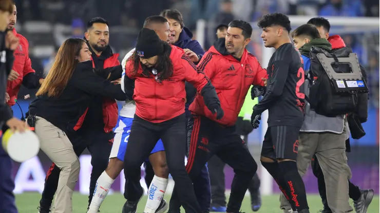 DT de Universidad Católica explica la razón de la pelea ante Colo Colo.