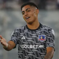 En Colo Colo aterrizan la opción de un regreso de Jordhy Thompson