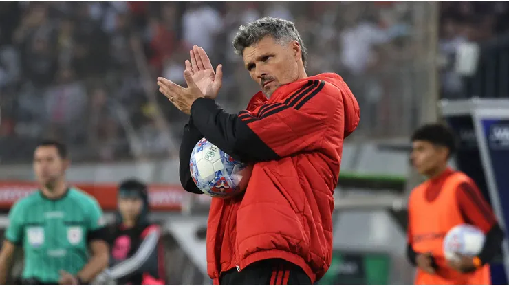 Ortiz mete a Colo Colo en una histórica comparación con Benítez.