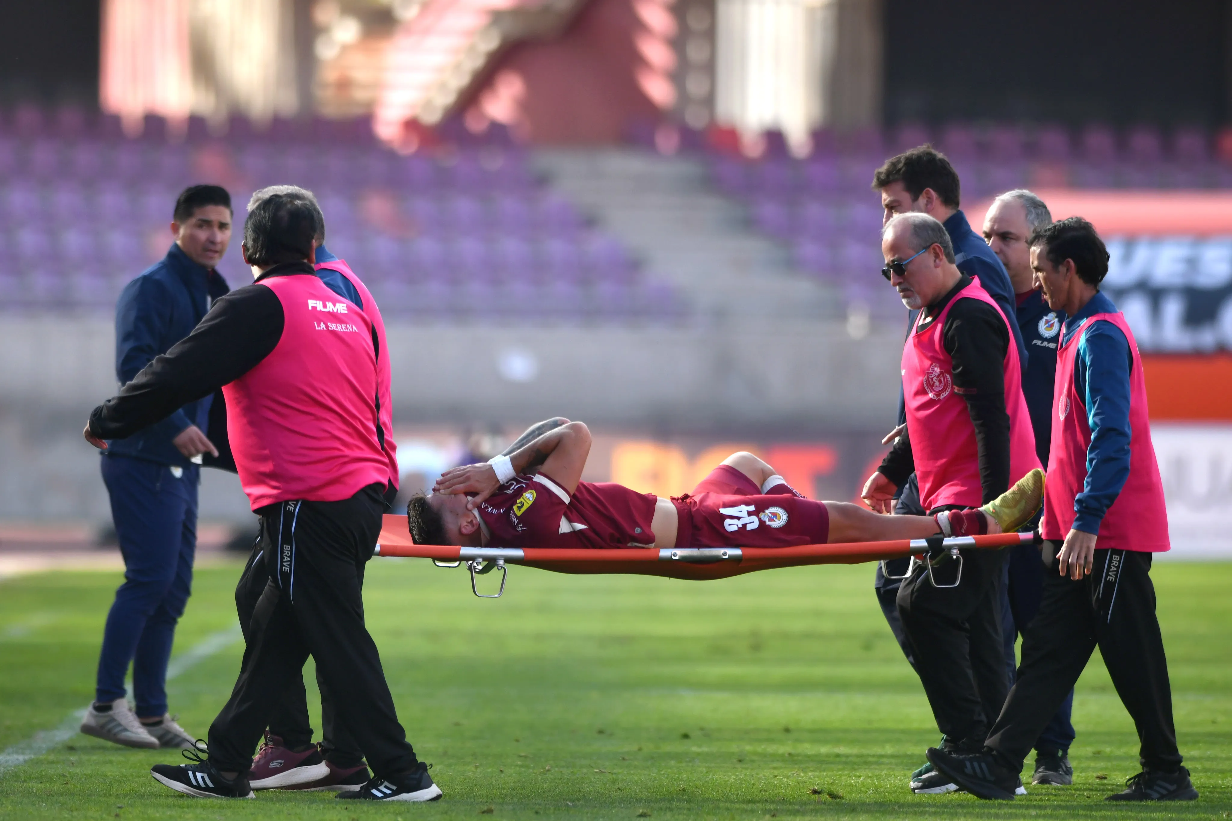 Nicolás Stefanelli sufrió la rotura del ligamento cruzado de su rodilla | Foto: Photosport