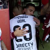 Vidal sorprende en Serena: regaló su short, la camiseta y terminó en ropa interior