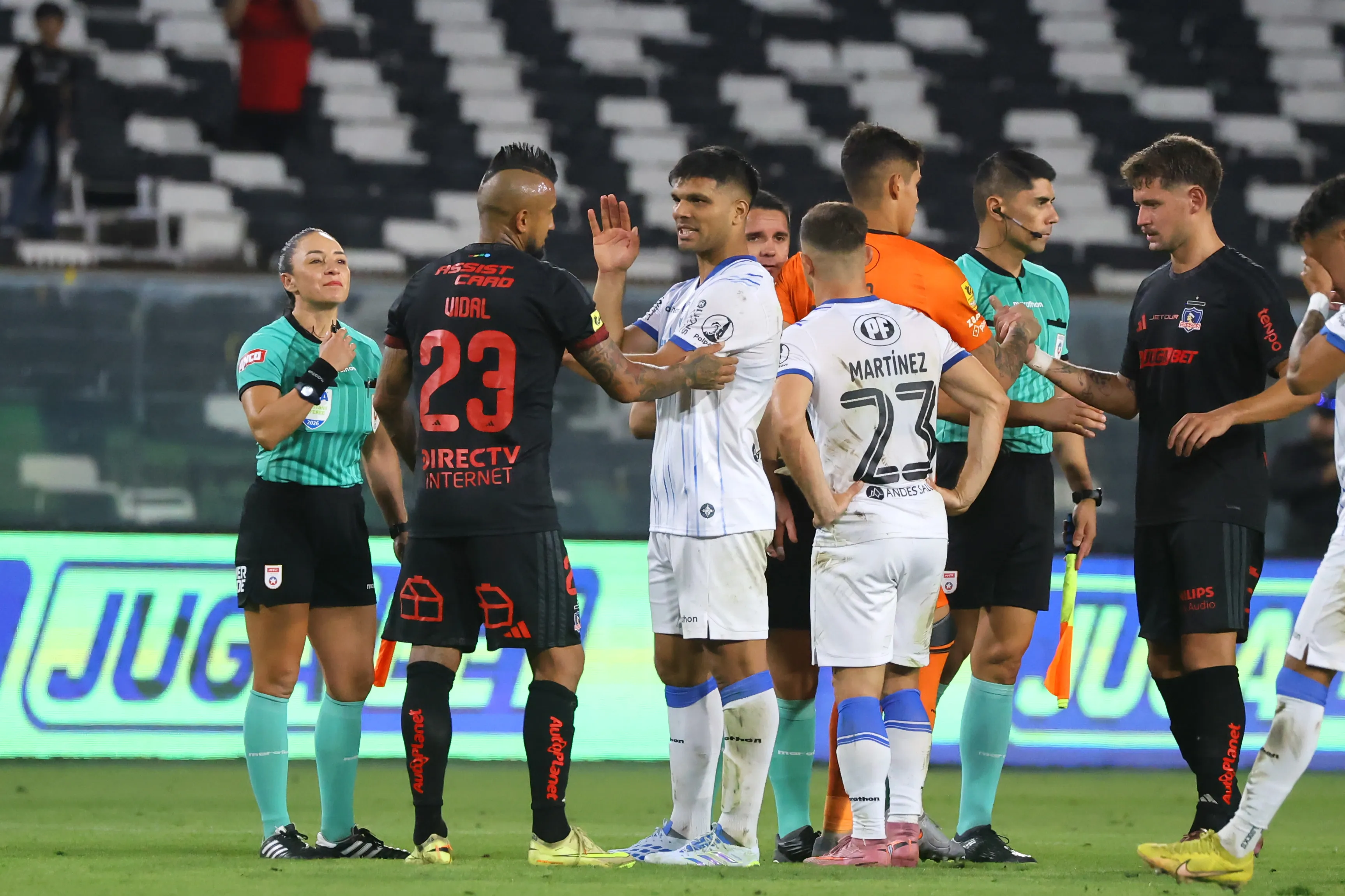 Colo Colo busca el milagro en la Copa de la Liga.