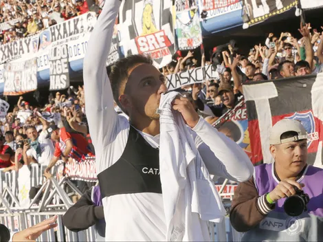 Correa sale al paso de los rumores y avisa que no se mueve de Colo Colo