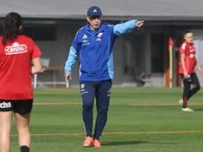 ¿Cuándo juega Chile femenino vs Ecuador y qué canal de TV transmite?