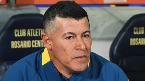 Jorge Almirón dejaría de ser DT de Rosario Central.