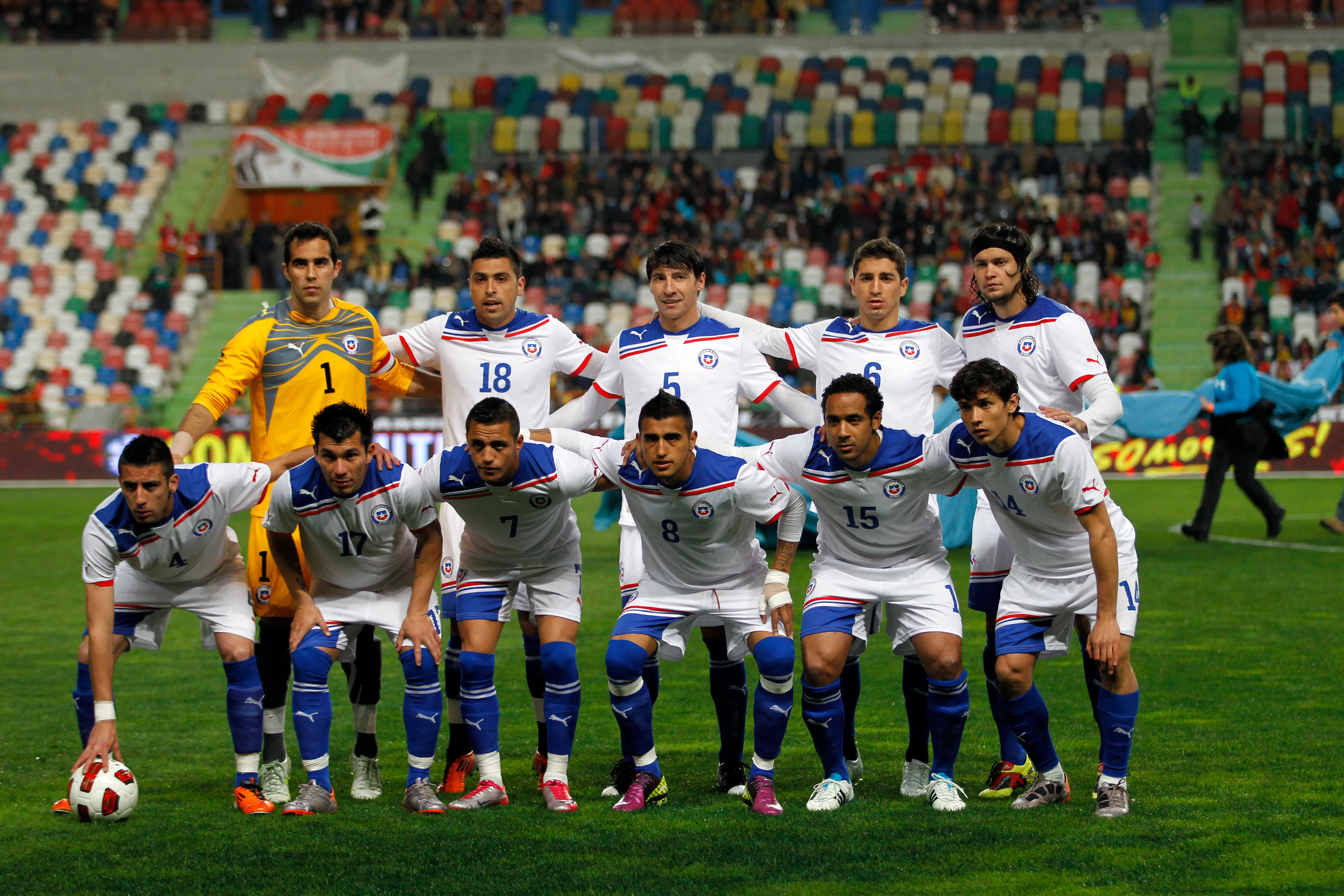 Formación de Chile en el amistoso contra Portugal | Foto: Photosport