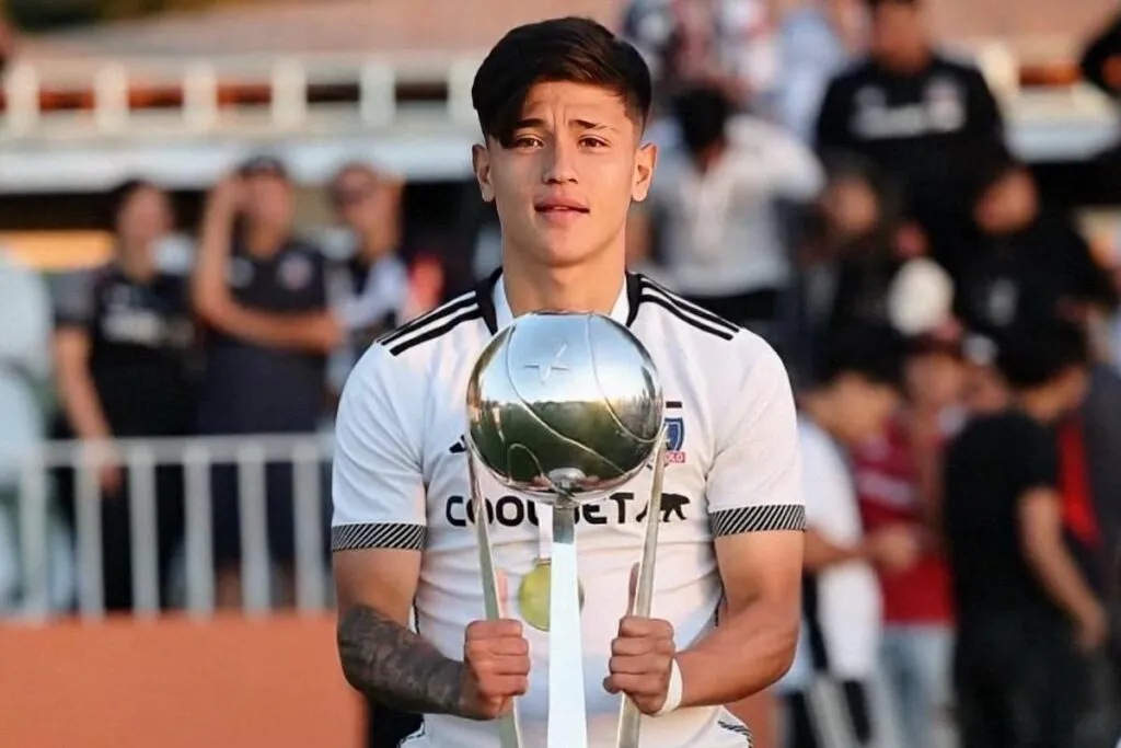 Sebastián Vega, juvenil de Colo Colo | Foto: Colo Colo