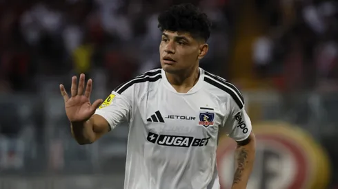 Claudio Aquino suma interesados: el volante de Colo Colo es seguido por Universitario de Perú.