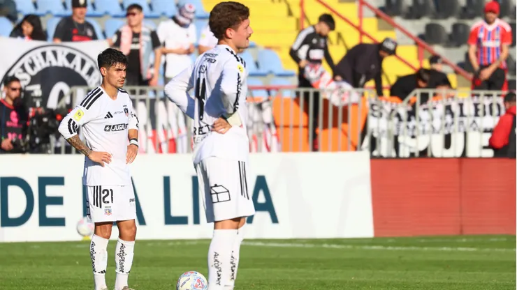 Futbol, Huachipato vs Colo Colo Fase de grupos, Copa de la Liga 2026. El jugador de Colo Colo Lautaro Pastran juega el balon contra Huachipato durante el partido de la copa de la liga disputado en el estadio CAP de Talcahuano, Chile. 07/06/2026 Marco Vazquez/Photosport Football, Huachipato vs Colo Colo Group round, Copa de la Liga 2026. Colo Colo Lautaro Pastran player, left right center, play the ball against Huachipato during the copa de la liga match played at the CAP stadium in Talcahuano, Chile. 07/06/2026 Marco VazquezPhotosport