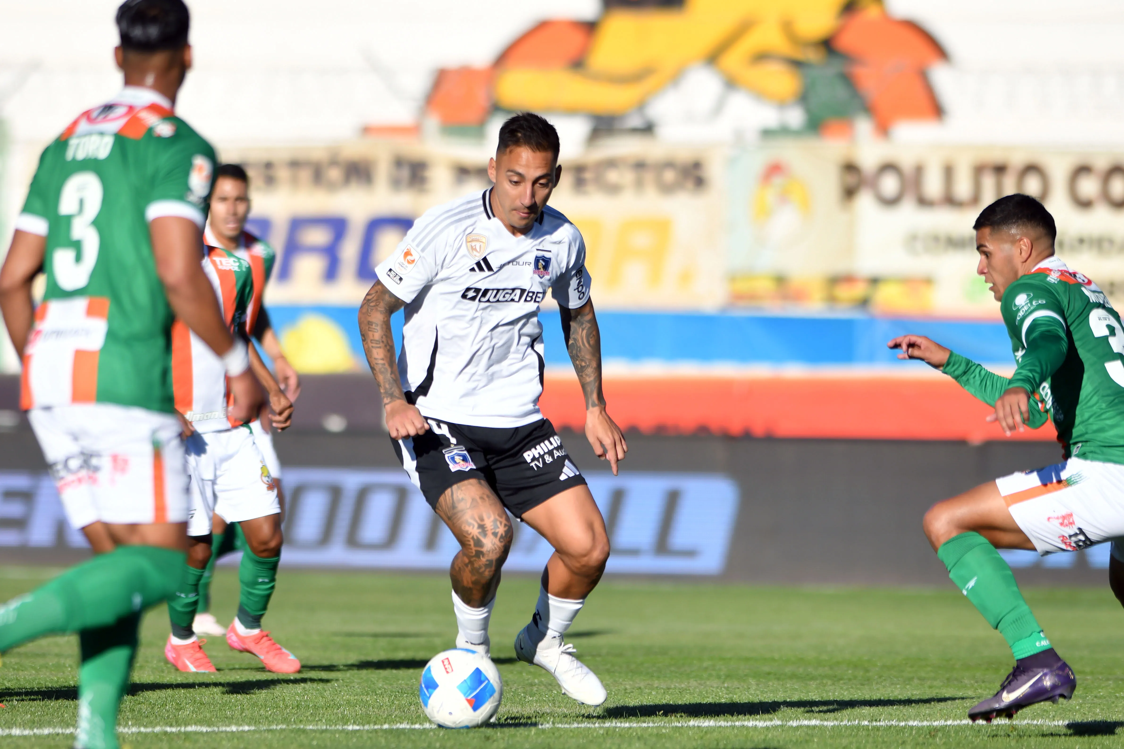 Colo Colo se verá las caras ante Cobresal. Imagen: Alejandro Pizarro/Photosport