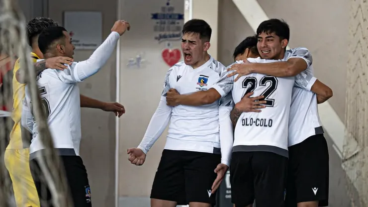 Colo Colo Futsal inicia con el pie derecho y golea a Santiago Wanderers en la liguilla