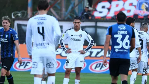 Fernández y Méndez en la mira de los hinchas tras caída de Colo Colo.