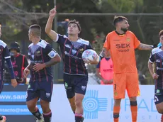 Colo Colo se reencuentra con viejos conocidos en su duelo ante Recoleta