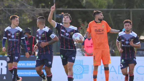 Colo Colo se reencuentra con viejos conocidos en su duelo ante Recoleta