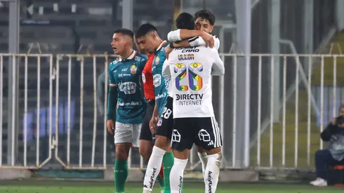 Rojas celebra su primer gol en Colo Colo y revela cuánto ha crecido de su debut