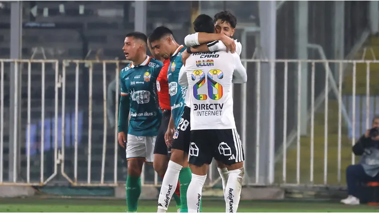 Rojas celebra su primer gol en Colo Colo y revela cuánto ha crecido de su debut.