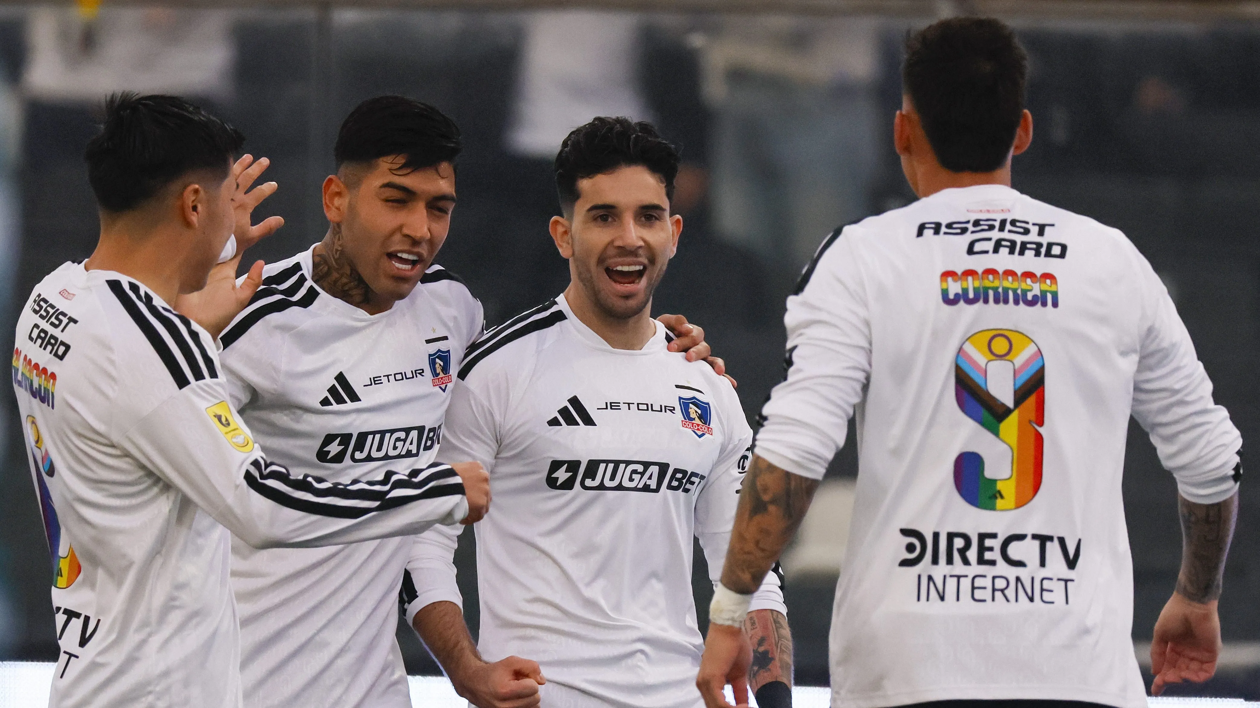 Colo Colo viaja a Colombia para un amistoso internacional.