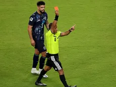 Inédita expulsión en el Mundial: La nueva regla se aplicará en Chile