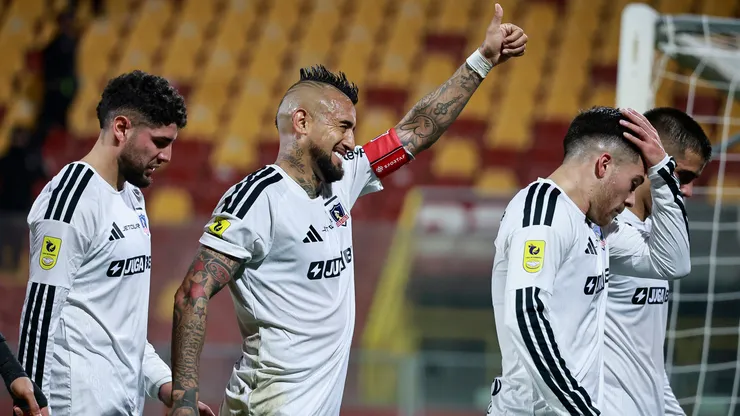Arturo Vidal busca su renovación en Colo Colo