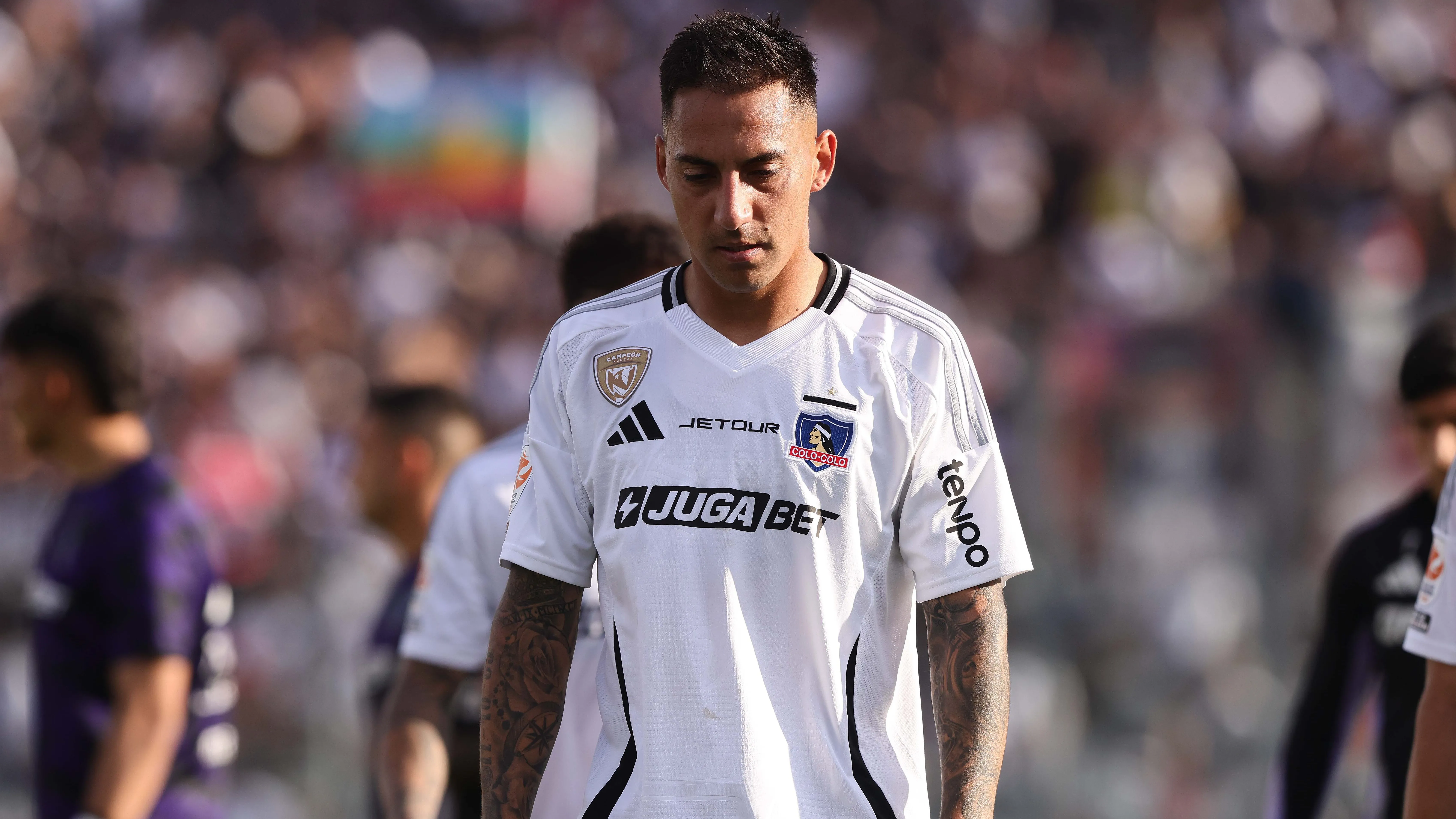 Javier Correa queda fuera por cuatro partidos en Colo Colo.
