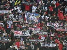 Hinchas de Colo Colo arrasan con entradas y agotan preventa vs U Española
