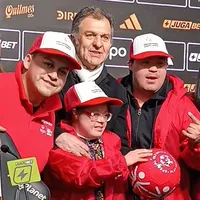 Colo Colo firma alianza con la Fundación Olimpiadas Especiales