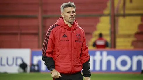 Fernando Ortiz confirma que Colo Colo irá con lo mejor ante Unión Española.