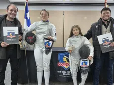 Las esgrimistas Leonor y Helena Campos Sazo se convierten en nuevas embajadoras del CSD Colo Colo