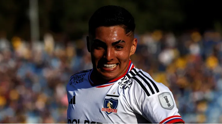 Colo Colo acelera por Thompson: revelan importantes avances.