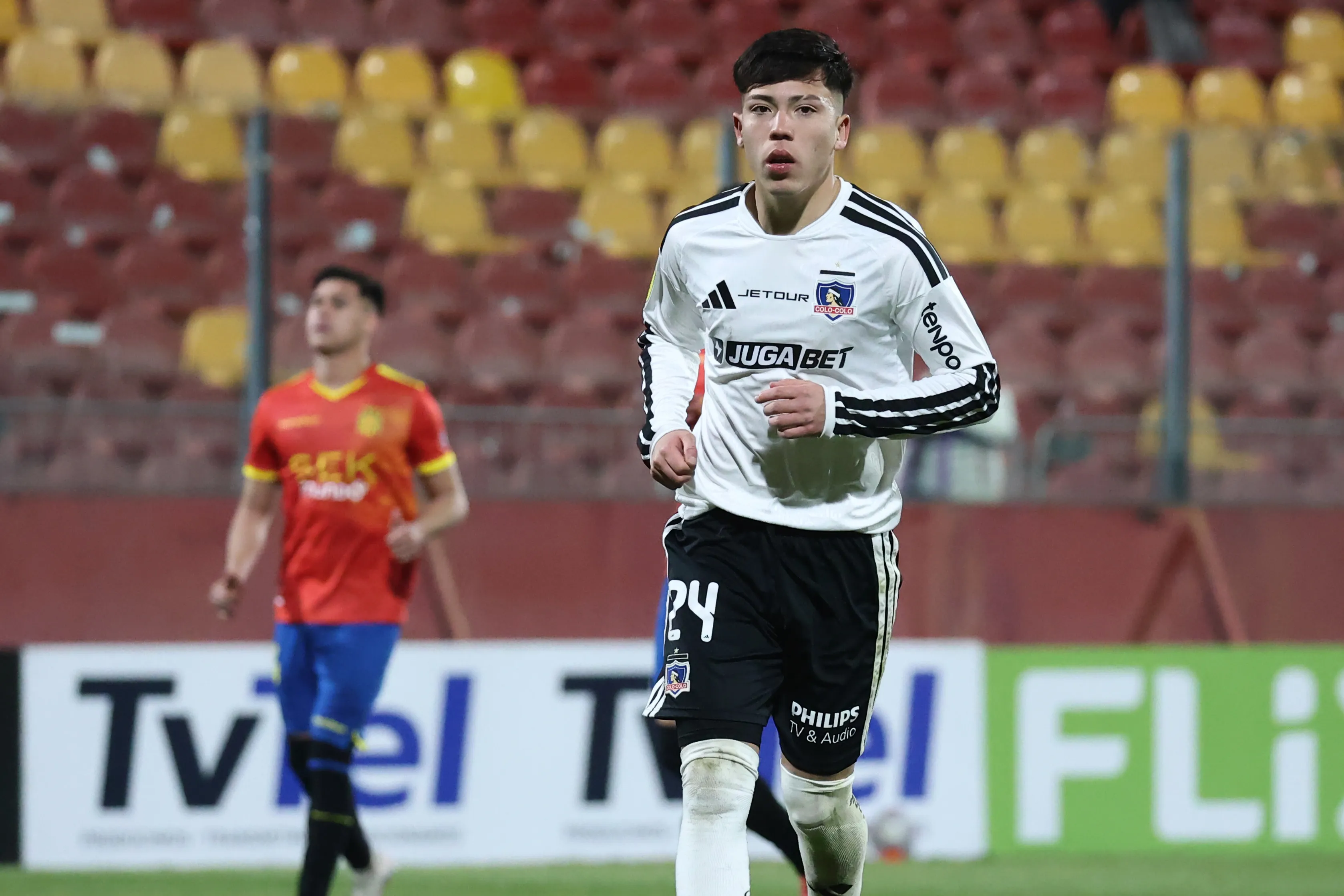 Leandro Hernández está a detalles de renovar en Colo Colo | Foto: Photosport