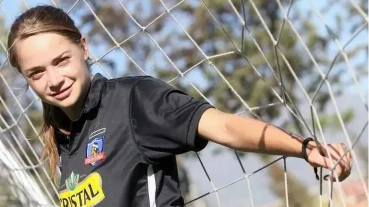 ¿Estefanía Banini regresa a Colo Colo Femenino? La reacción de Aníbal Mosa.