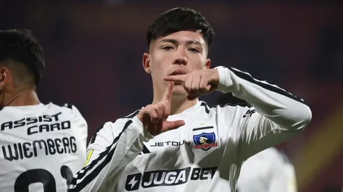 Leandro Hernández sigue en conversaciones con Colo Colo.