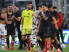 Colo Colo confirma dos lesiones y actualiza estado de sus futbolistas