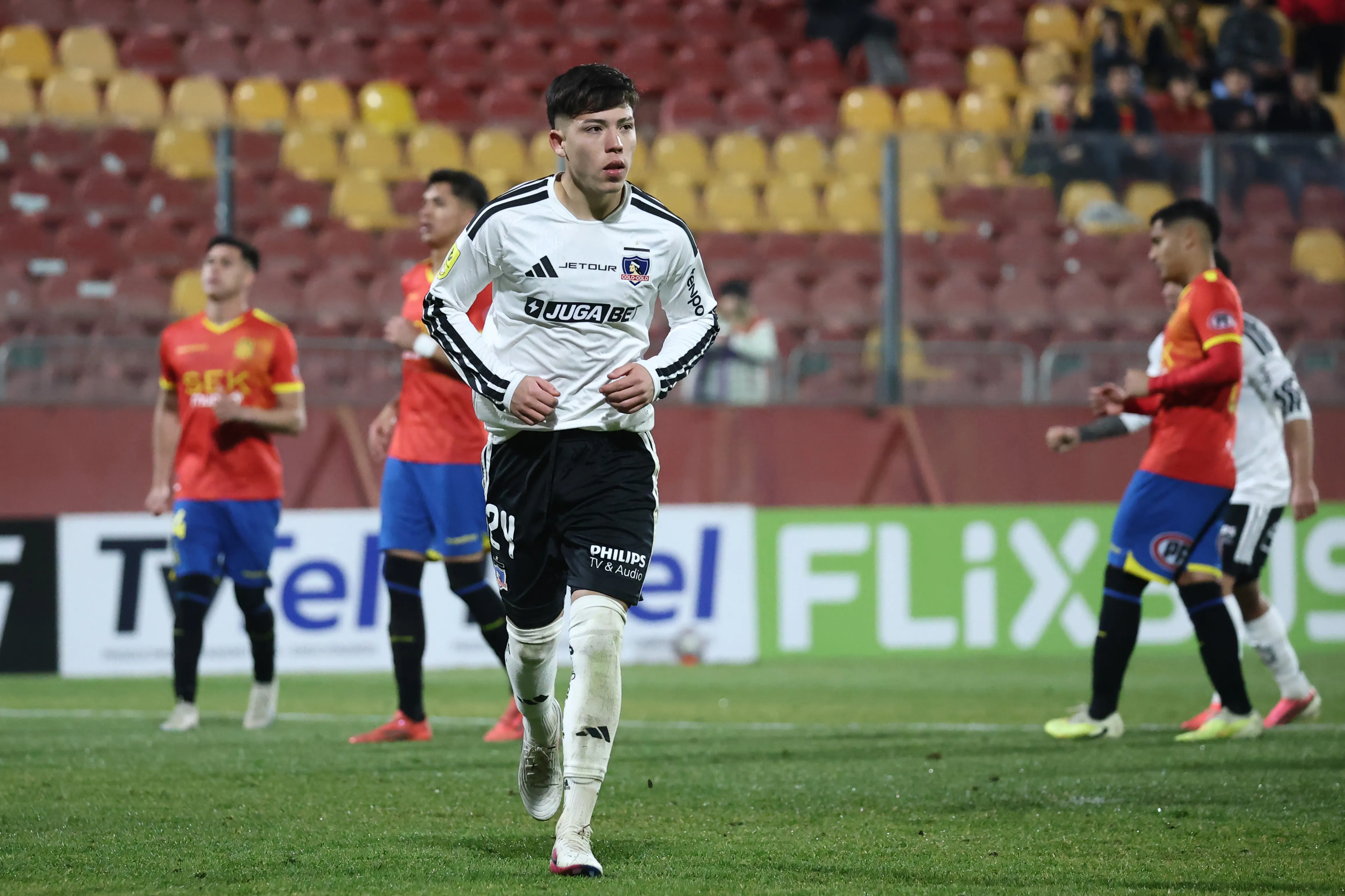 Leandro Hernández sigue negociando con Colo Colo.Imagen: Dragomir Yankovic/Photosport
