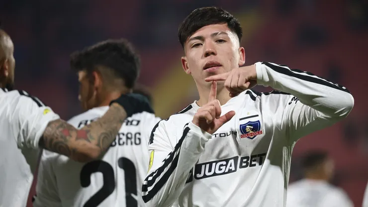 Desde Colo Colo muestran optimismo para concretar la renovación de Leandro Hernández