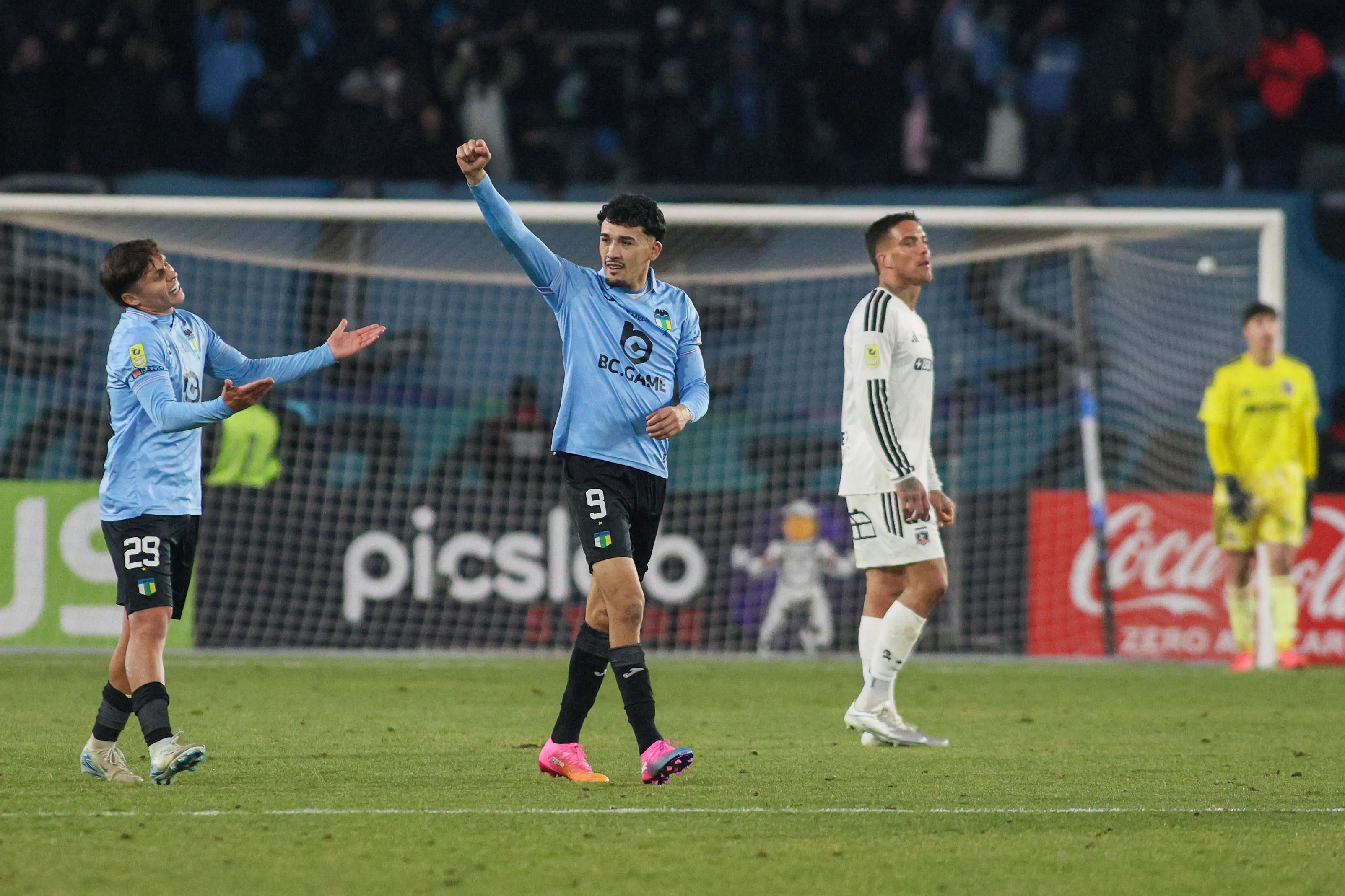 Un Cacique que contó con varios juveniles no pudo ante O’Higgins y sufrió una goleada por 4 a 1 en Rancagua. Foto: Photosport.