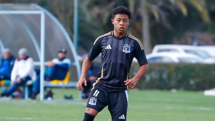 Amaro Delgado, figura de Colo Colo sub 15, se ilusiona con llegar al primer equipo.