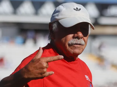 Carlos Caszely sorprende y asegura que Colo Colo no necesita nuevos refuerzos
