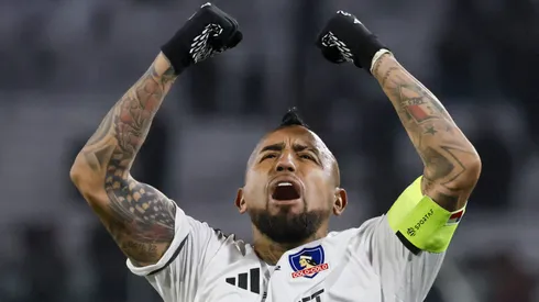 Arturo Vidal marca un golazo para poner en ventaja a Colo Colo