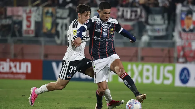 Felipe Flores emociona a los hinchas de Colo Colo con cariñoso mensaje.