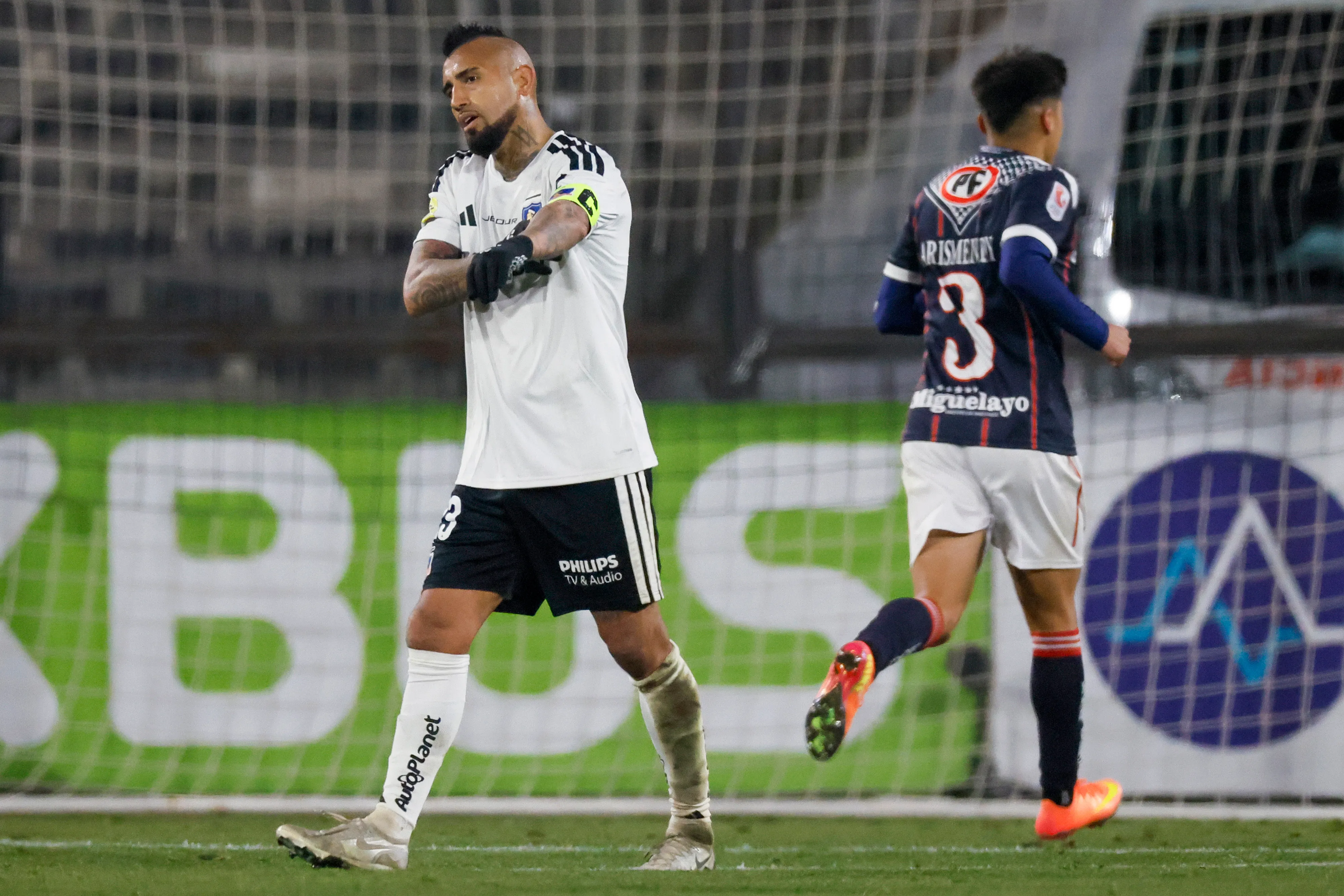 Colo Colo y Recoleta igualaron 2 a 2 en Macul.