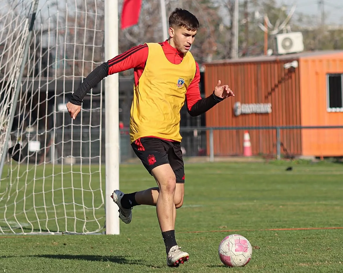 Paolo Castro es la gran novedad en la convocatoria de Fernando Ortiz para la intertemporada en Colombia.