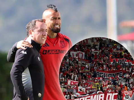 Vidal revolucionó a hinchas de Santa Fe durante visita de Colo Colo a Colombia