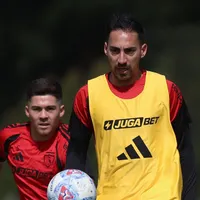 Correa se rinde ante los canteranos de Colo Colo y les hace especial promesa